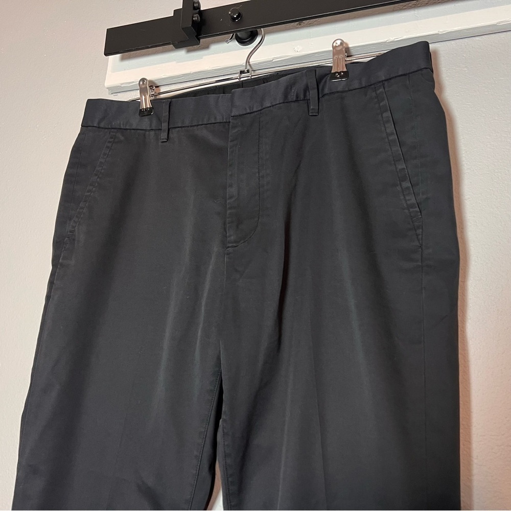 Bonobos Tuesday Slim Pants Men's Size 35x32 Charcoal Gray Chino Trouser Stretch